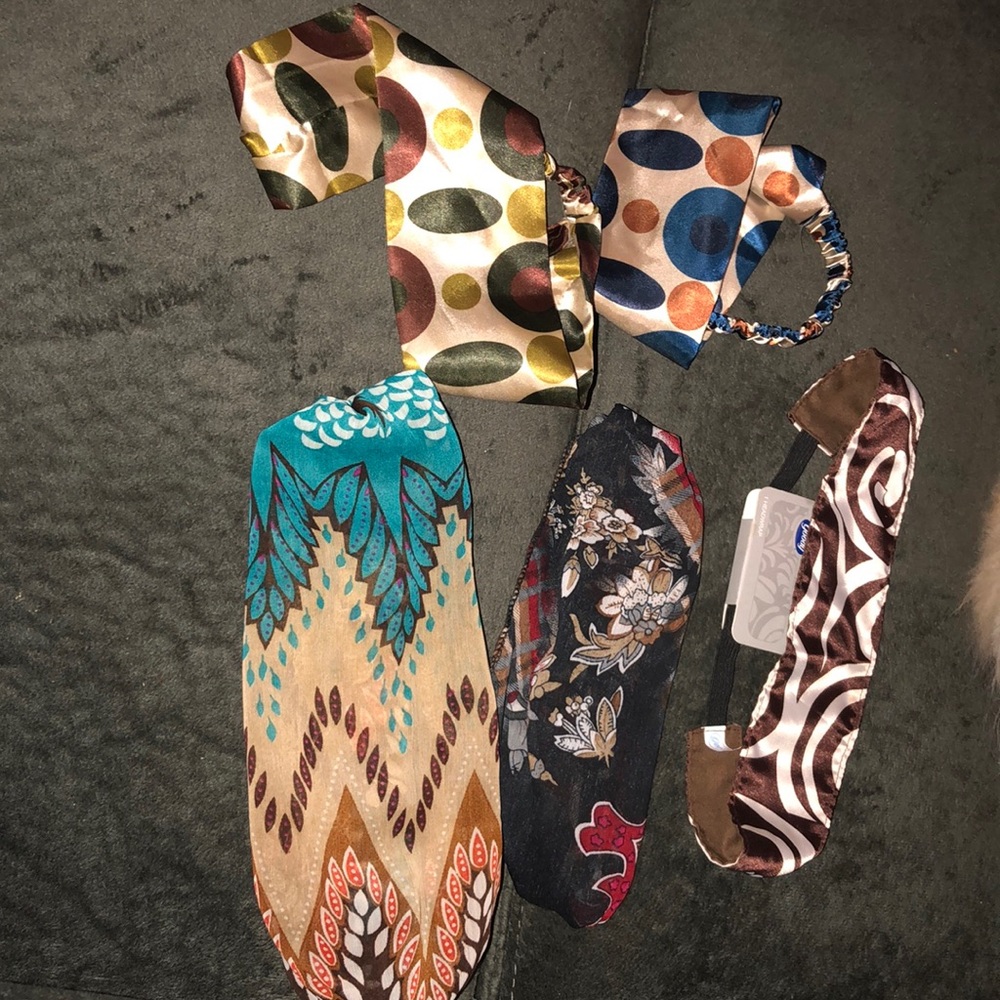 Set of headbands
